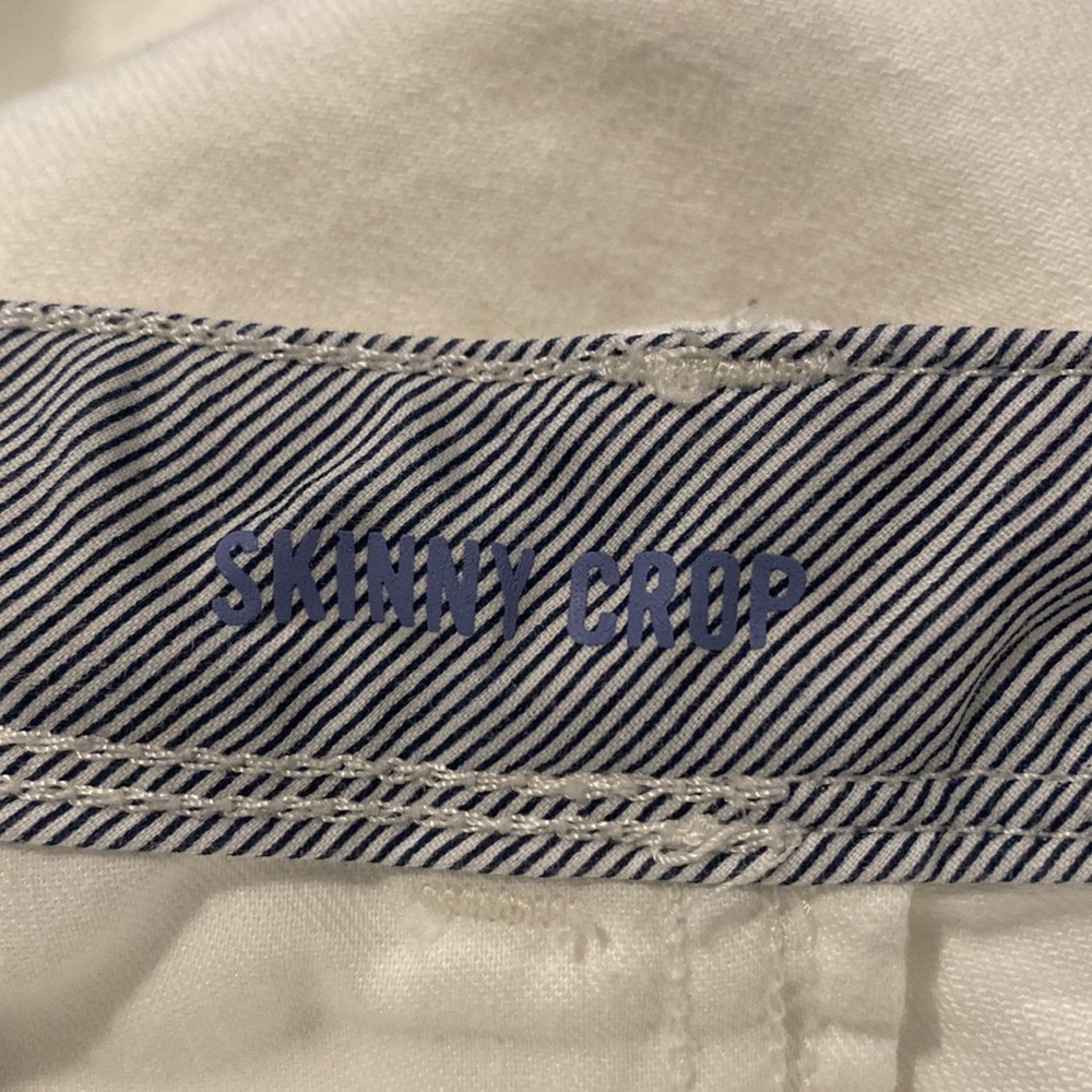 BANANA REPUBLIC WHITE SKINNY CROP DENIMS - Picture 14 of 15